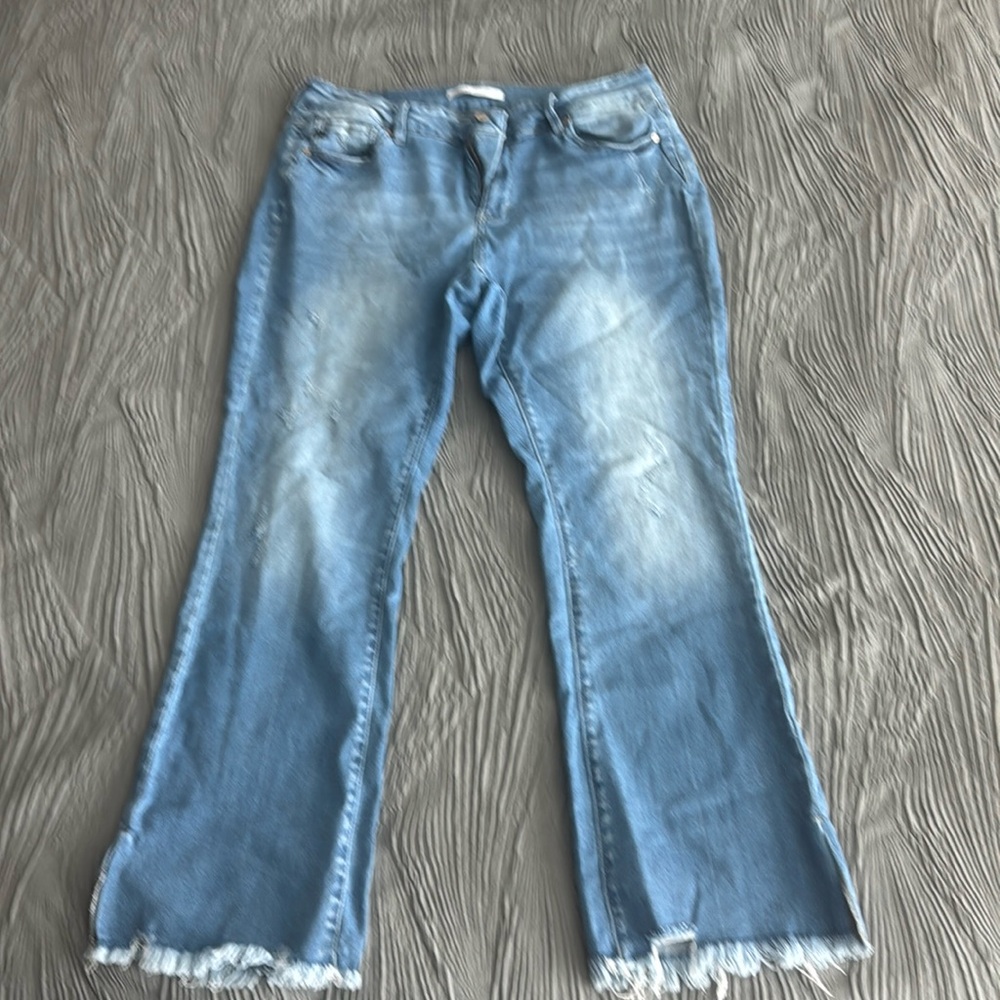 Maurices Distressed denim size 18